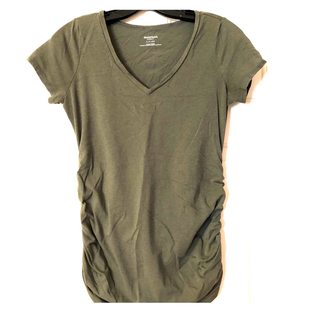 Bundle deal- 5 maternity tshirts